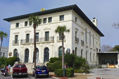 Fernandina Plajı, FL, ABD: Rönesans Uyanış tarzı ABD Postanesi, Gümrük Dairesi ve Adliye Sarayı (1912) 4. Cadde ile Merkez Caddelerinin kesişiminde.
