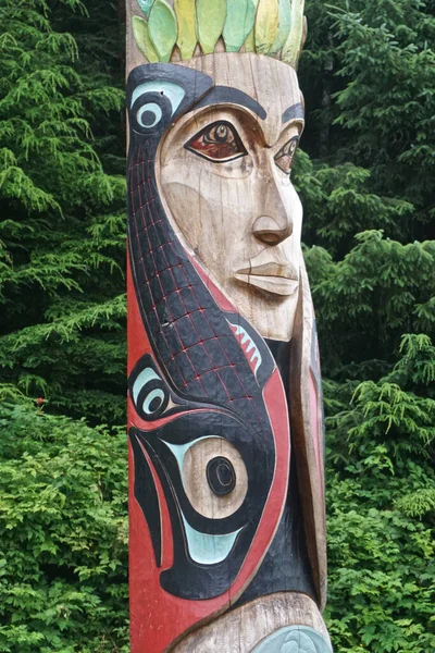 Sitka Alaska Estados Unidos Totem Nación Tsinglit Los Terrenos Del — Foto de Stock