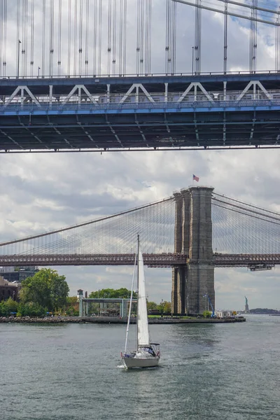 Бруклін Нью Йорк Мангеттенський Міст Бруклінський Міст Статуя Свободи Янес — стокове фото