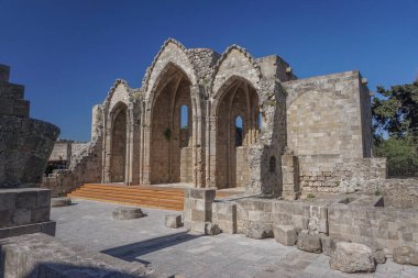 Rodos, Yunanistan: Ege adası Rodos 'taki Ortaçağ Bakire Kilisesi' nin kalıntıları.
