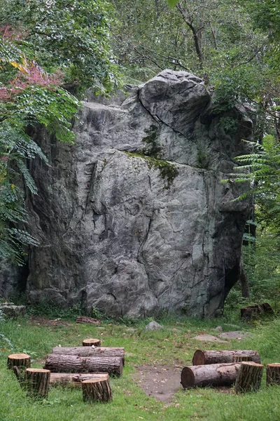 Pleasantville New York Usa 600 Million Year Old Gneiss Rock — Stock Photo, Image