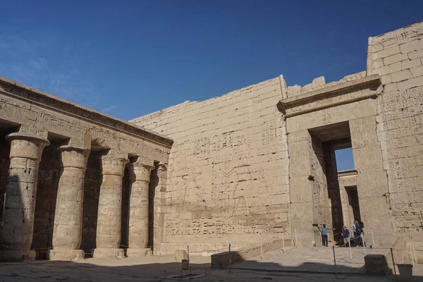 Luxor Ägypten Ecke Des Peristyle Innenhofes Medinet Habu Dem Leichenhaus — Stockfoto