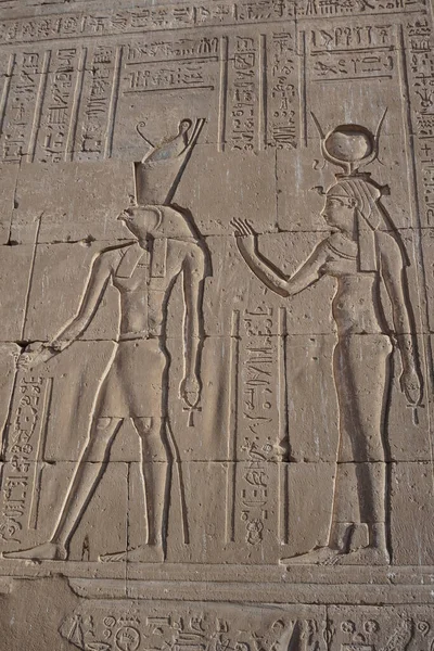 Edfu Egypt Detail Carvings First Pylon Temple Edfu Largest Temple — Stock Photo, Image