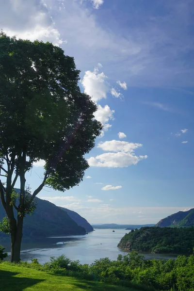 West Point, New York: View of the Hudson River looking north from the Overlook at the United States Military Academy at West Point.