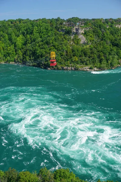 Niagarafallen Ontario Kanada Antik Linbana Tar Besökare Över Niagarafloden Över — Stockfoto