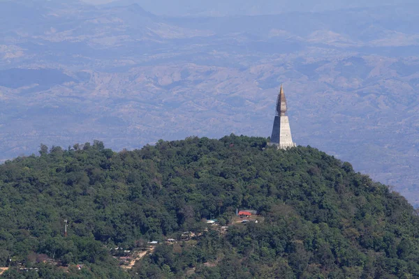 Pagoda Het Boeddhisme Achtergrond Van Bergen Thailand — Stockfoto