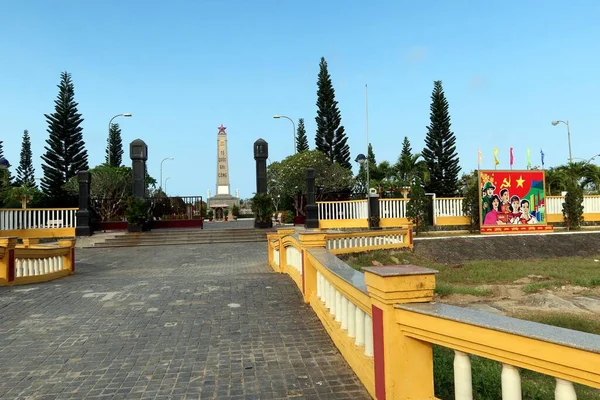 Hoi Vietnam Febrero 2020 Entrada Principal Del Cementerio Guerra Cementerio —  Fotos de Stock