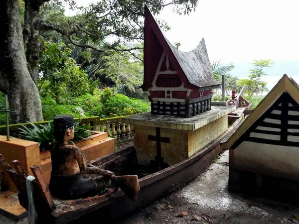 Pulau Samosir Lake Toba Sumatra Indonesia Січня 2018 Оригінальна Могила — стокове фото