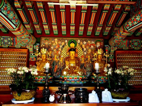 Beomeosa Busan Coreia Sul Agosto 2017 Decoração Colorida Altar Dos — Fotografia de Stock