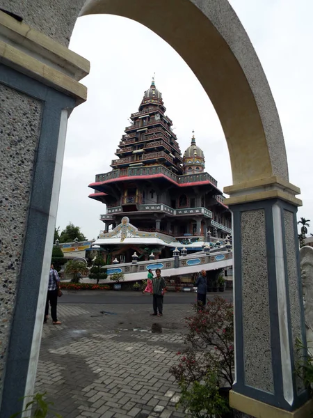 Medan Sumatra Indonesië Januari 2018 Mensen Buiten Graha Maria Annai — Stockfoto