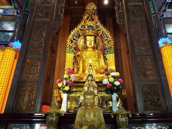 Penang Malajzia 2017 November Buddha Egyik Oltárja Kek Lok Templomban — Stock Fotó