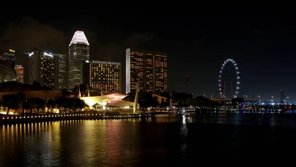 Singapore March 2016 Night Marina Bay Famous Ferris Wheel Symbol — Stock Photo, Image