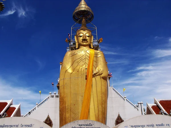 Бангкок Таиланд Сентября 2015 Года Метровый Будда Ват Интаравихан Бангкоке — стоковое фото