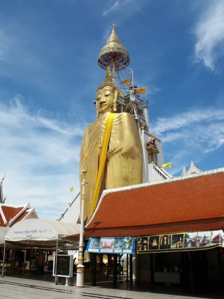 Bangkok Thailand September 2015 Ein Meter Hoher Buddha Steht Hoch — Stockfoto