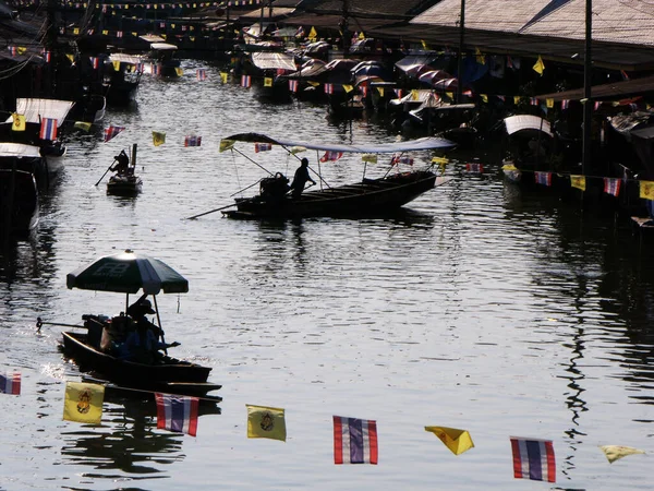 Amphawa Thailandia Gennaio 2016 Barche Sul Canale Amphawa Floating Market — Foto Stock