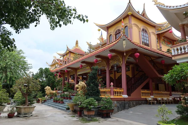 Hoi Vietnã Setembro 2020 Entrada Principal Templo Tinh Ngoc Cam — Fotografia de Stock