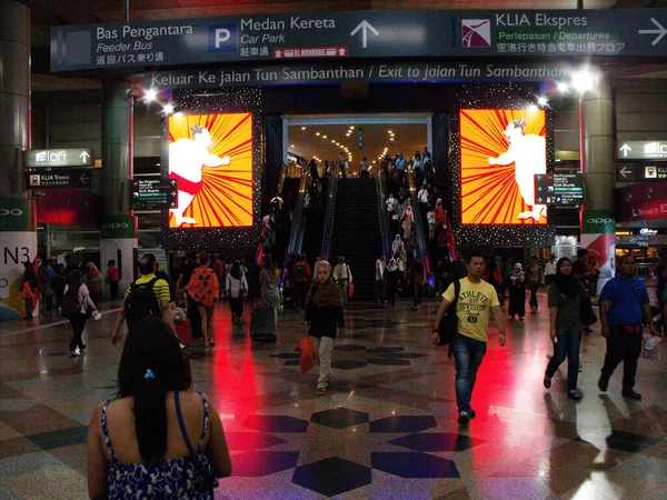 Kuala Lumpur Malaysia January 2016 Many People Walking One Lobbies — Stock Photo, Image