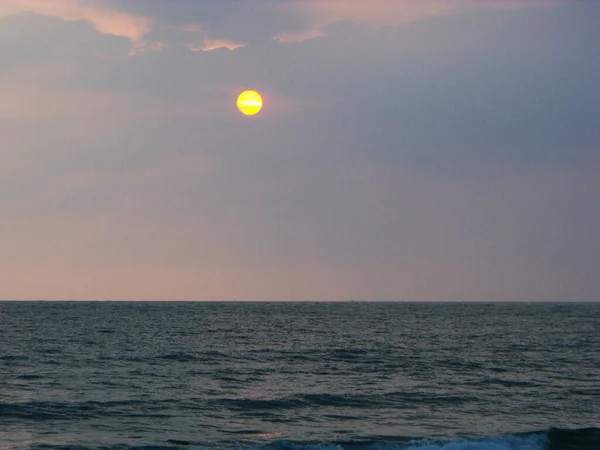 Сонце Сідає Самотній Пляж Острів Кох Чанг Таїланд — стокове фото