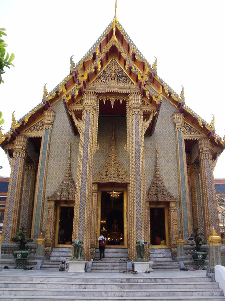 Bangkok Tailândia Janeiro 2016 Uma Pessoa Nas Escadas Acesso Entrada — Fotografia de Stock