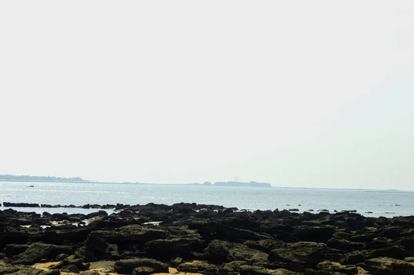 Güzel Doğal Deniz Adası Manzarası