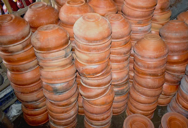 Traditional Handmade Clay Brown Cups Pots Plates Asian Local Market — стоковое фото