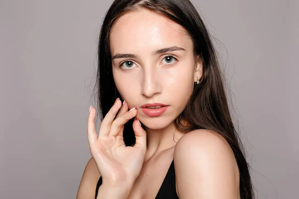 Skönhet Kvinna Face Porträtt Vacker Modell Flicka Med Perfekt Fräsch — Stockfoto