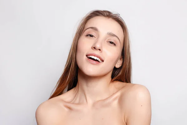 Moda Pessoas Juventude Conceito Beleza Mulher Sorridente Bonita Com Maquiagem — Fotografia de Stock