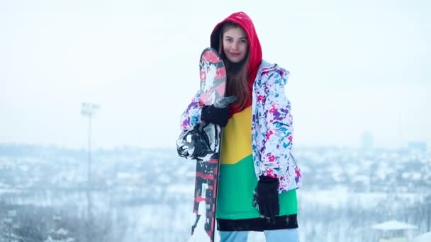 Snö Vinter Sport Människor Skönhet Koncept Leende Ursnygg Kvinna Poserar — Stockvideo