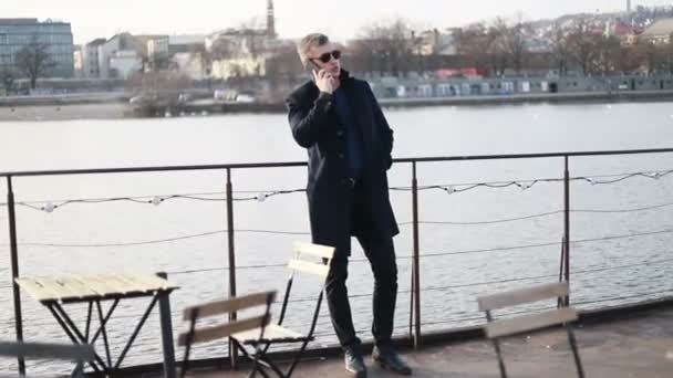 Young Handsome Businessman Talking Phone Walking Street Back View Elegant — Stock Video
