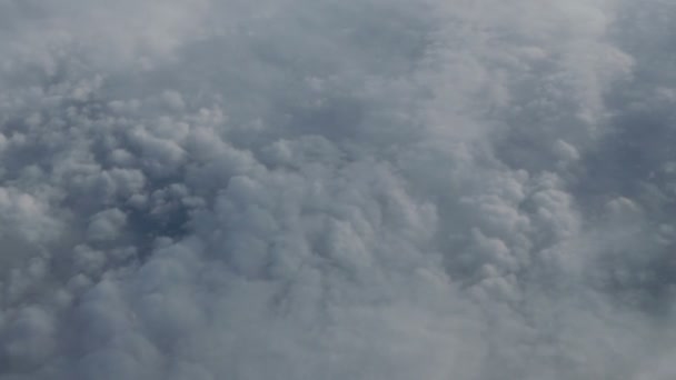 Superbes Images Vue Aérienne Dessus Des Nuages Depuis Fenêtre Avion — Video