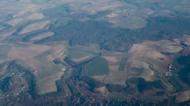 Fantastiska Bilder Flygfoto Ovan Molnen Från Flygplan Fönster Med Blå — Stockvideo