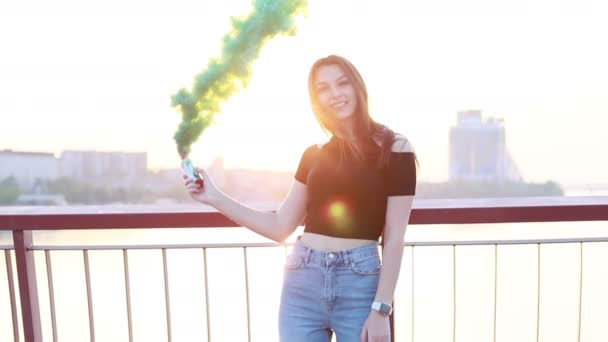 Woman Makes Emergency Flare Signal Hipster Girl Smoke Bomb Young — Stock Video