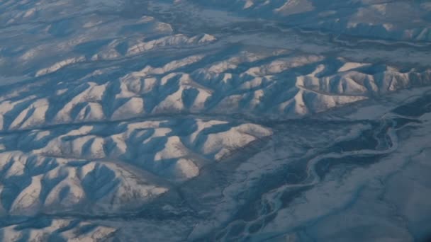 Vliegtuigvlucht Vleugel Van Een Vliegtuig Dat Boven Wolken Vliegt Met — Stockvideo