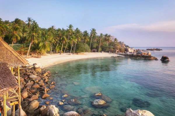 Asian sunset tropical beach paradise in Thailand — Stock Photo, Image