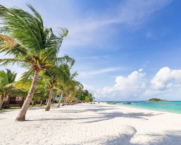 Azji tropikalnej plaży paradise w Tajlandii — Zdjęcie stockowe