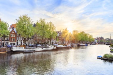 eski şehir amsterdam