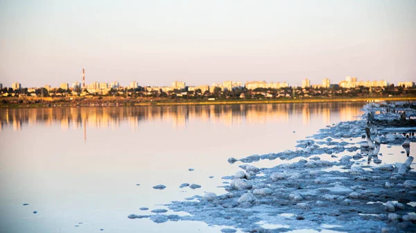 Odessa Ölü Deniz. Suda tuz.