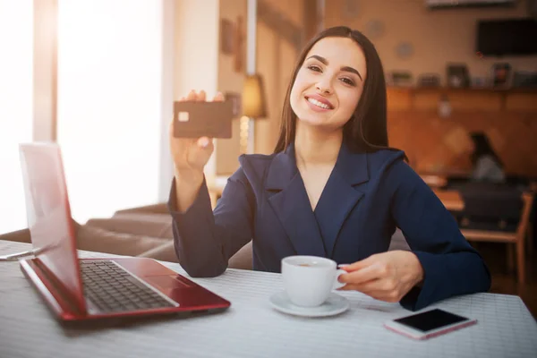 Cheerful Young Woman Look Straight Camera Smile She Hold Black — Stock Photo, Image