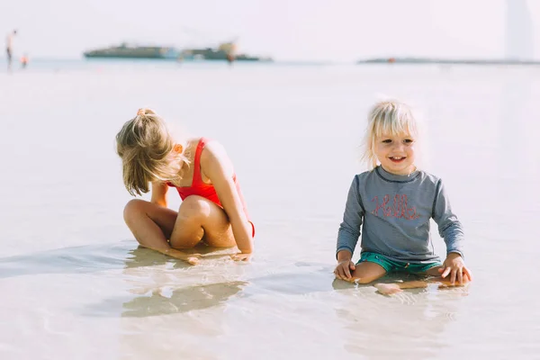 Two Cute Little Sisters Bathing Sea Sandy Beach — Stock Photo, Image