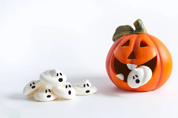 Orange Cheerful Pumpkin Eats Screaming Meringue Ghost Next Company Frightened — Stock Photo, Image