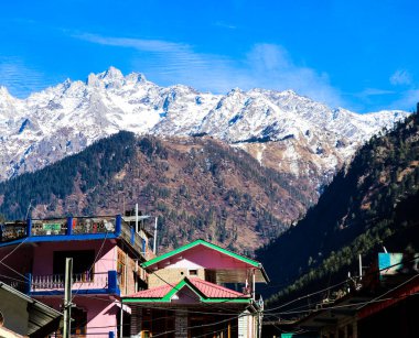 Kasol 'da dağ manzarası