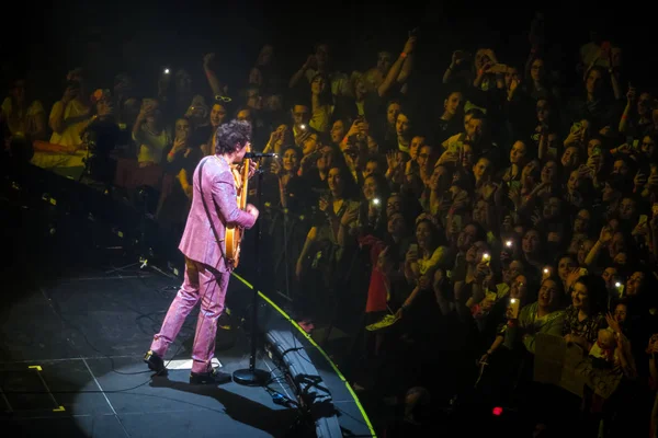 İngiliz pop şarkıcısı Harry Styles