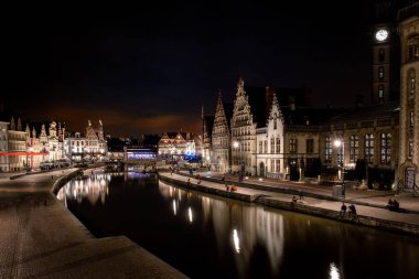 Ghent kanal Belçika geceleri