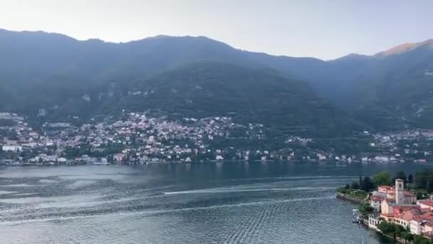 Yaz Günbatımında Torno Köyünün Panoramik Zaman Atlamalı Görüntüsü Como Gölü — Stok video