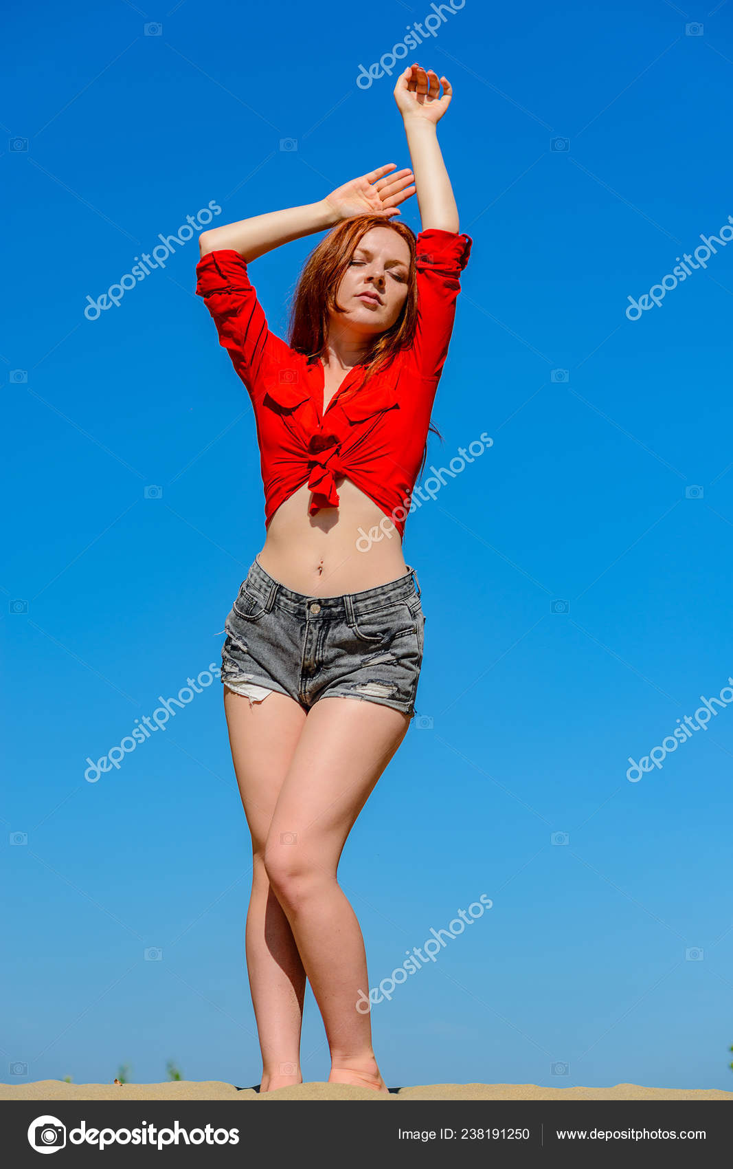 red shirt with jeans girl