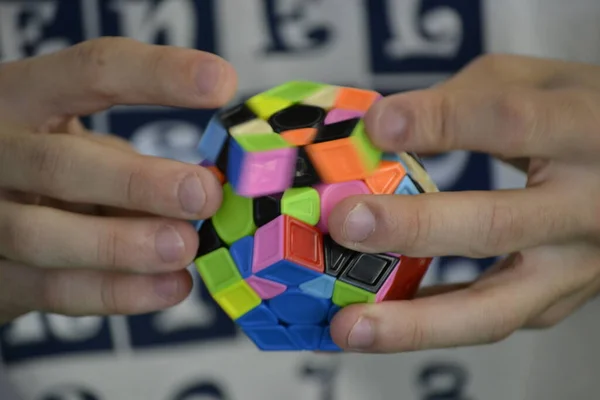Madrid Spanya Düzenlenen Bir Yarışmada Rubik Küpü Rubik Küpü 1974 — Stok fotoğraf
