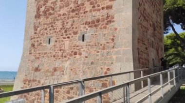 Torre de San Vicente plajı, Benicasim, Castellon 'da. Akdeniz 'i görebiliyoruz..