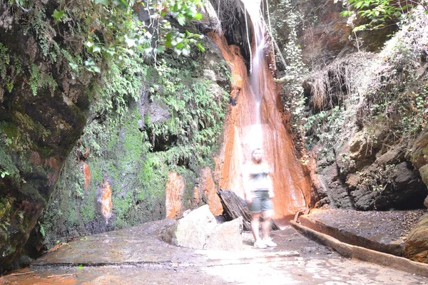 Wasser Aus Der Fuente Agria Prtugos Granada Spanien Bildung Eines — Stockfoto