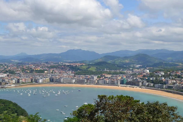 Blick Auf San Sebastin Der Bergigen Spanischen Region Des Baskenlandes — Stockfoto