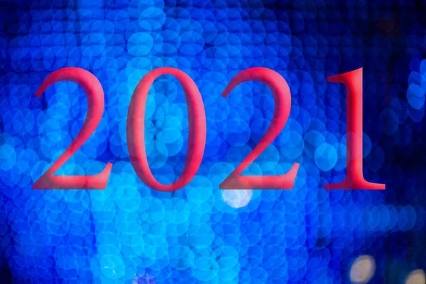 Textul Numărul Anului 2021 Fundal Lumini Albastre Strălucitoare Afara Focalizării — Fotografie, imagine de stoc